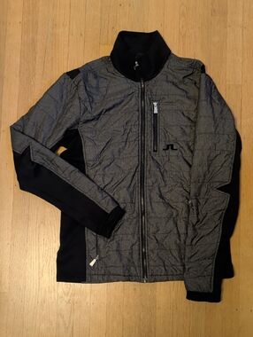 J.Lindeberg Quilted Performance Jacket in Charcoal Gray and Black
